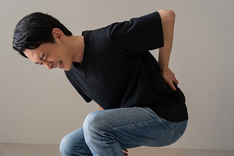 股関節痛